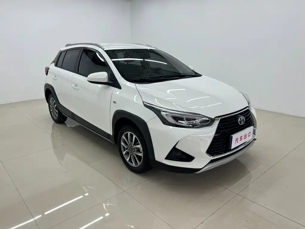 Toyota Yaris L 2022
