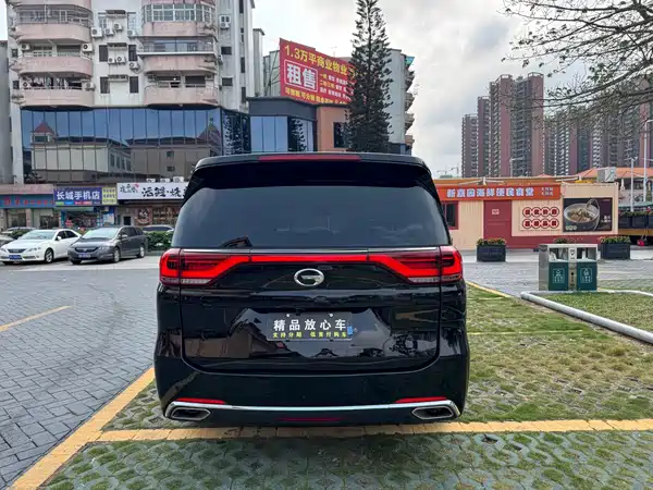 GAC Trumpchi M8 2018