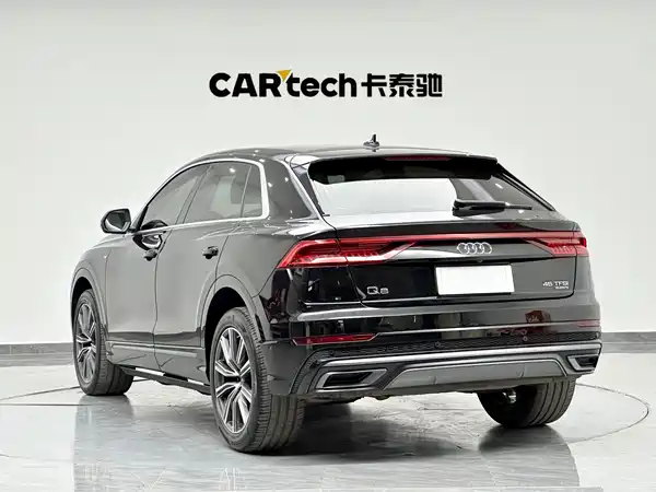Audi Q8 2022