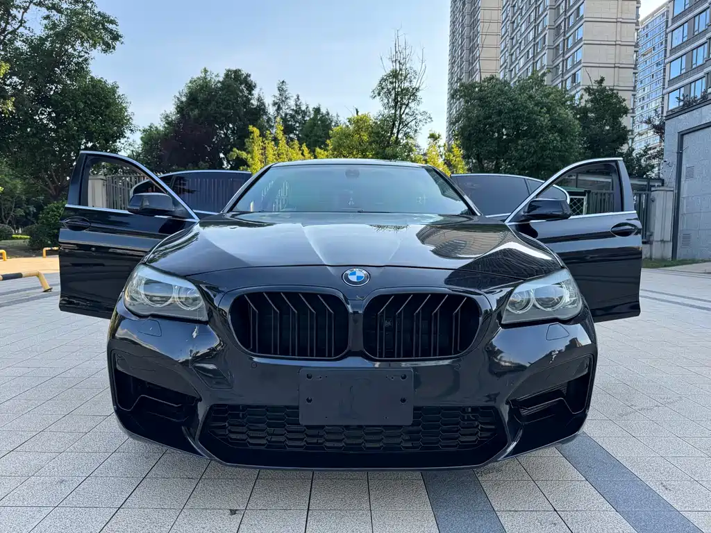 BMW 5 Series 2011