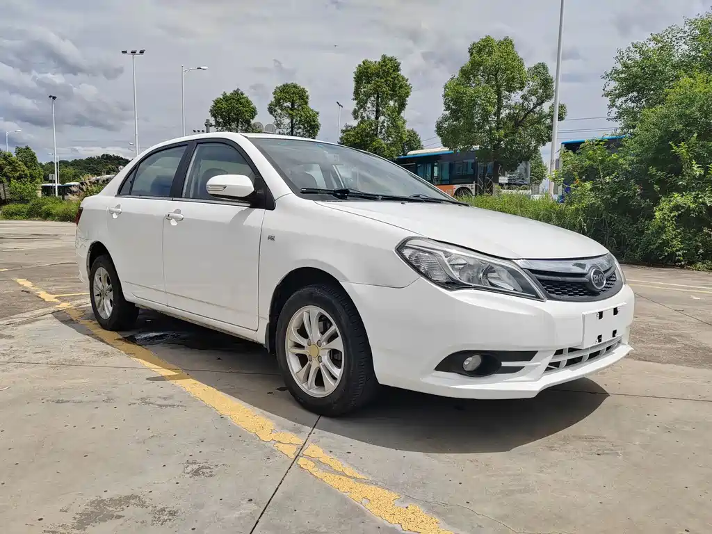 BYD F3 2016