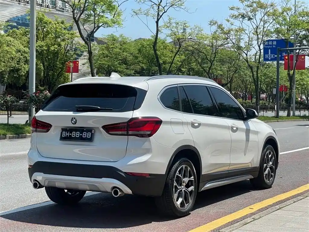 BMW X1 2022 — фото 6