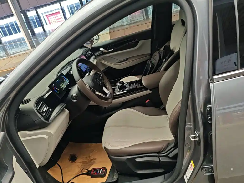 BYD Qin PLUS 2024 — фото 15