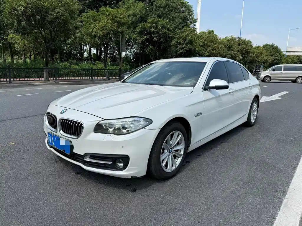BMW 5 Series 2016