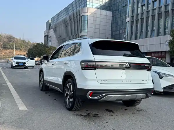 Volkswagen Tharu 2023