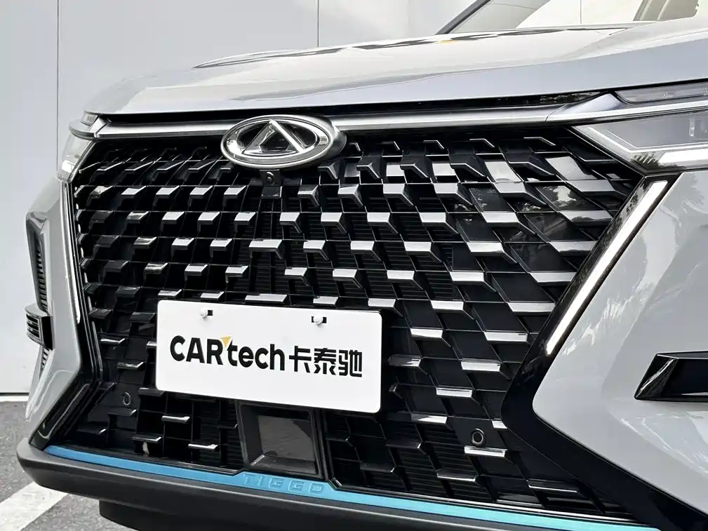 Chery Tiggo 8 PRO New Energy 2025 — фото 16