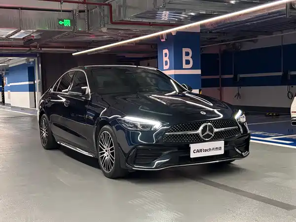 Mercedes-Benz C-Class 2022