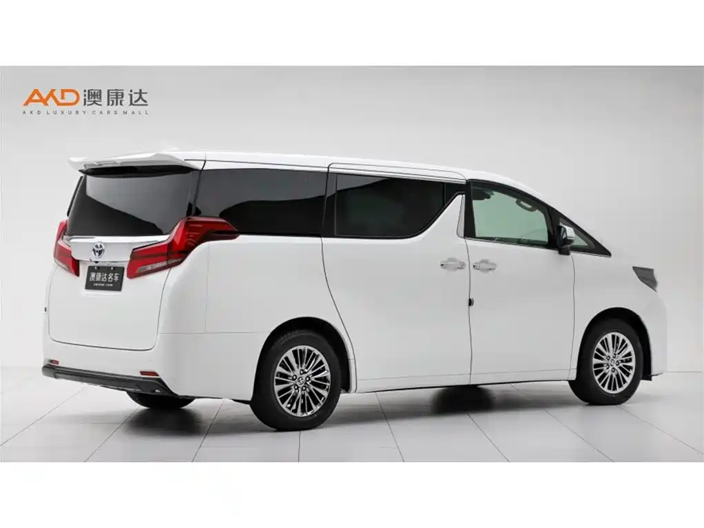 Toyota Alphard 2022 — фото 3