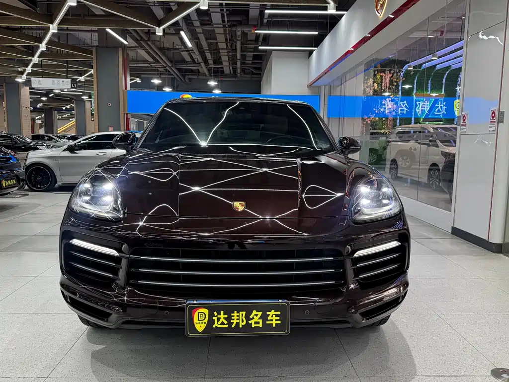 Porsche Cayenne 2020 — фото 2