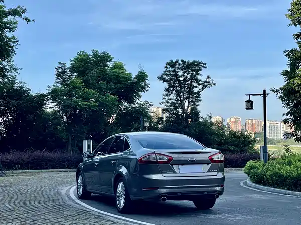Ford Mondeo-Winning 2012