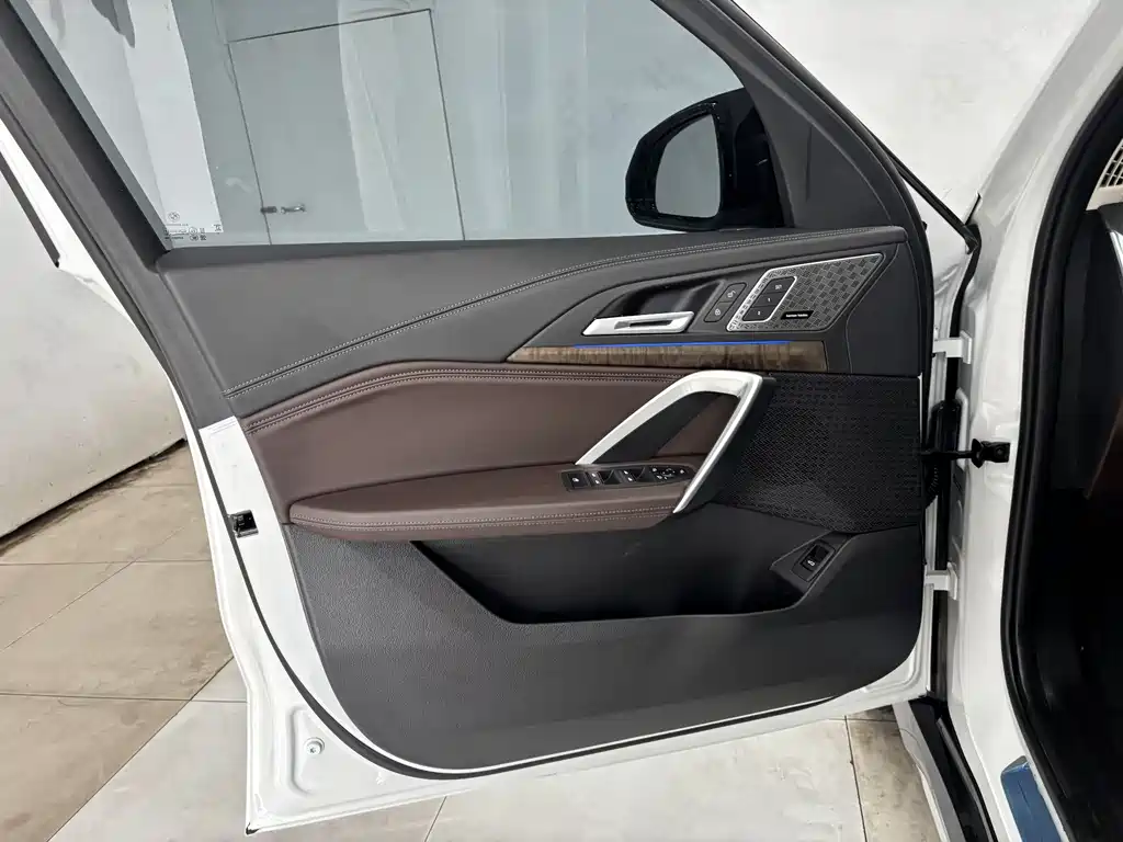 BMW X1 2024 — фото 11