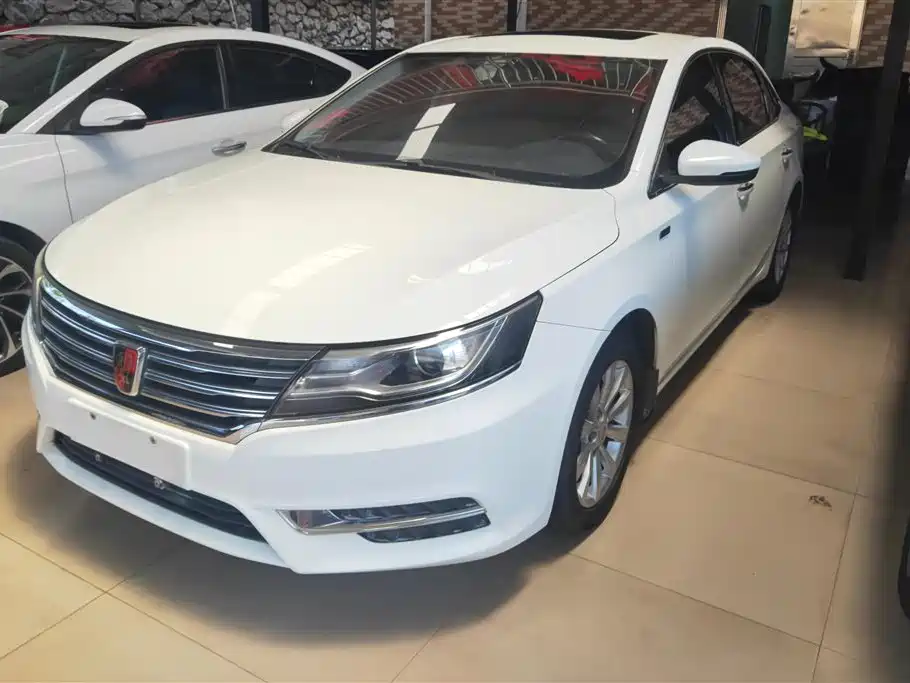 Roewe i6 Classic 2017 — фото 1