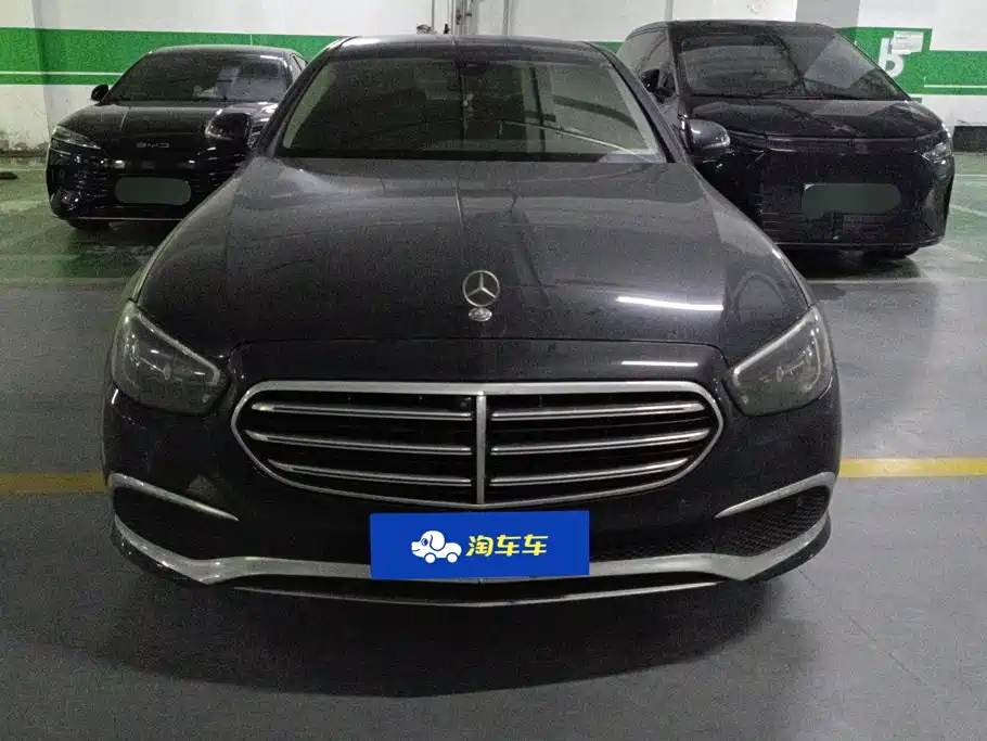 Mercedes-Benz E-Class 2022