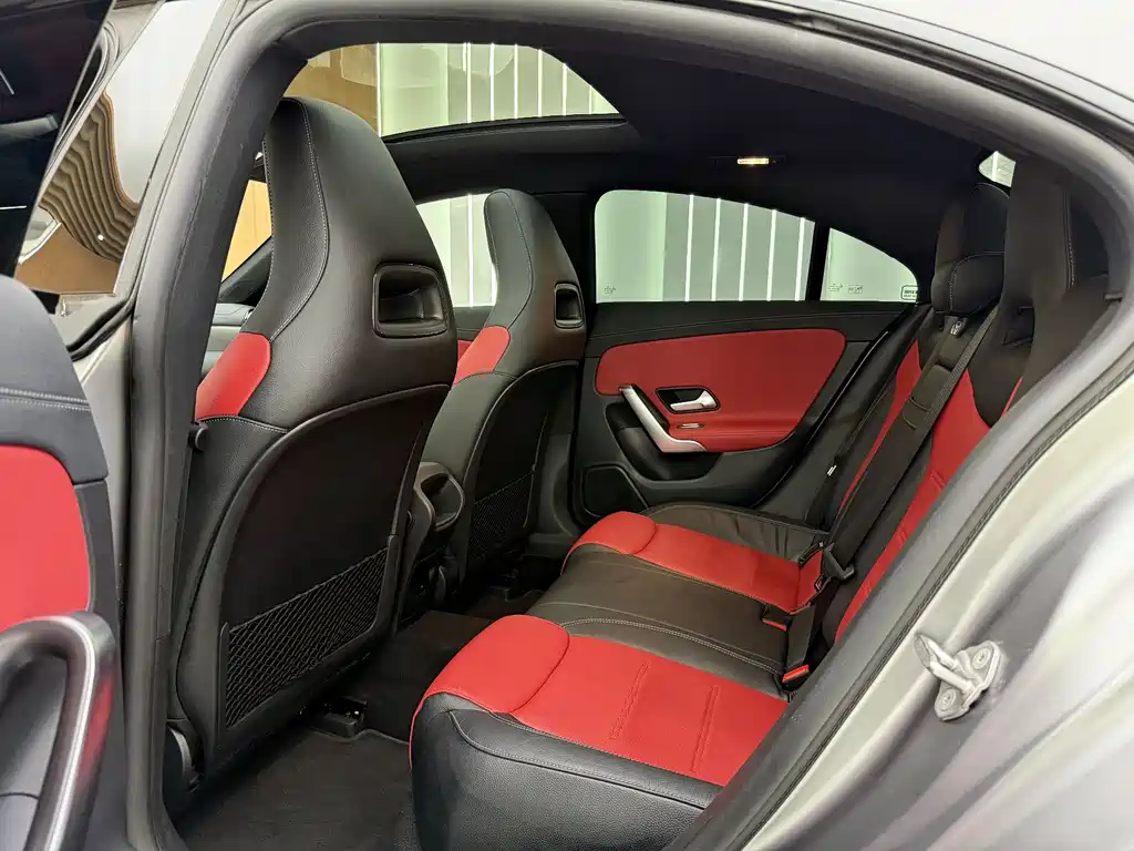 Mercedes-Benz CLA AMG 2021 — фото 12