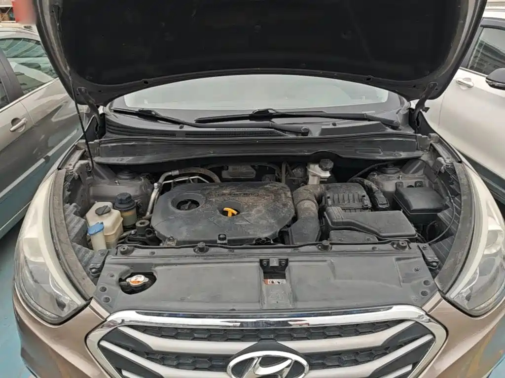 Hyundai ix35 2015 — фото 16