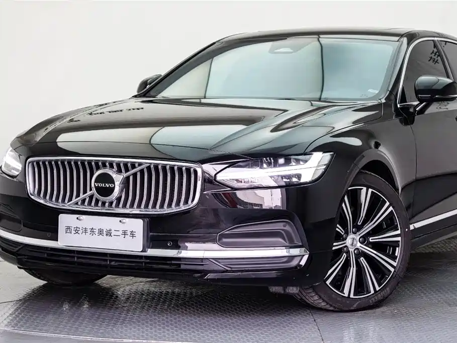 Volvo S90 2023 — фото 21