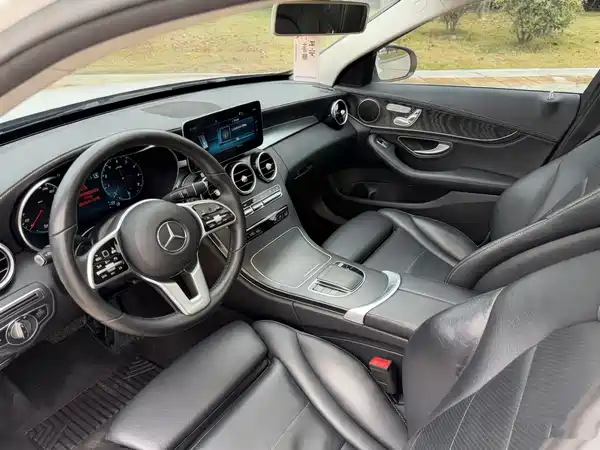 Mercedes-Benz C-Class 2019