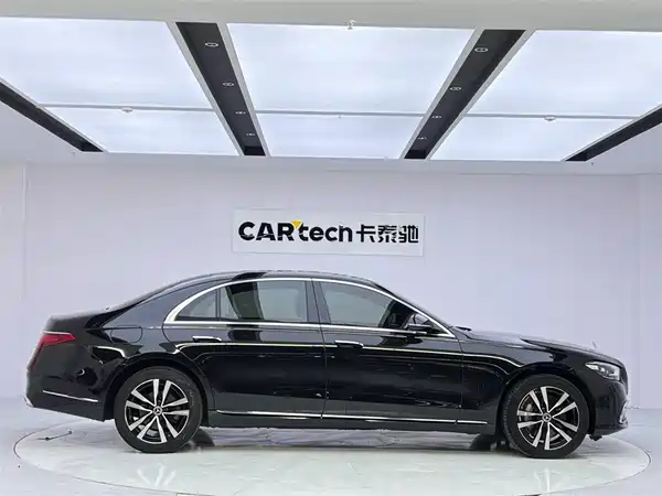 Mercedes-Benz S-Class 2022