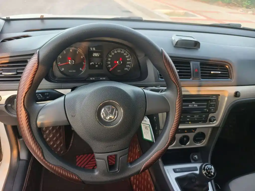 Volkswagen Gran Lavida 2015 — фото 14