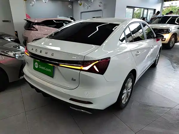 Roewe i5 2025