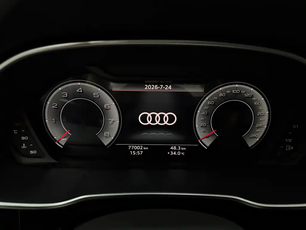 Audi Q3 2023 — фото 13