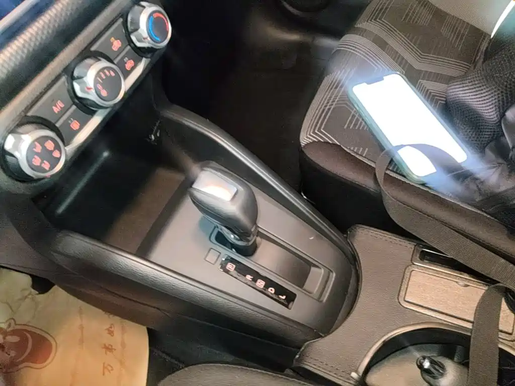 Nissan Kicks 2020 — фото 14