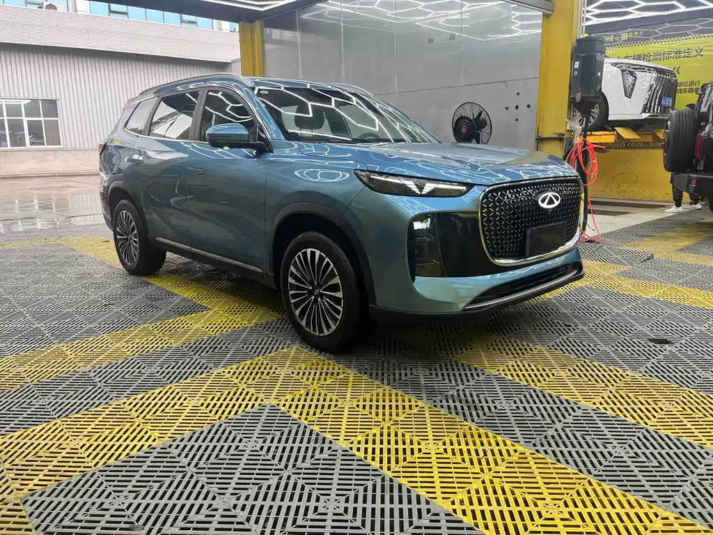 Chery Tiggo 8 PLUS C-DM 2026 — фото 3