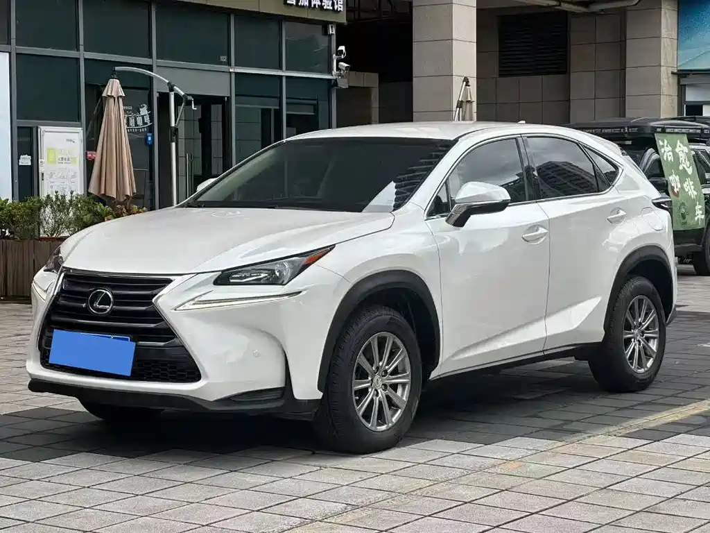 Lexus NX 2017