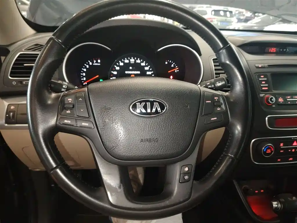 Kia Sorento 2014 — фото 7