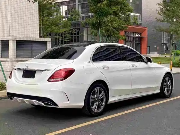 Mercedes-Benz C-Class 2018