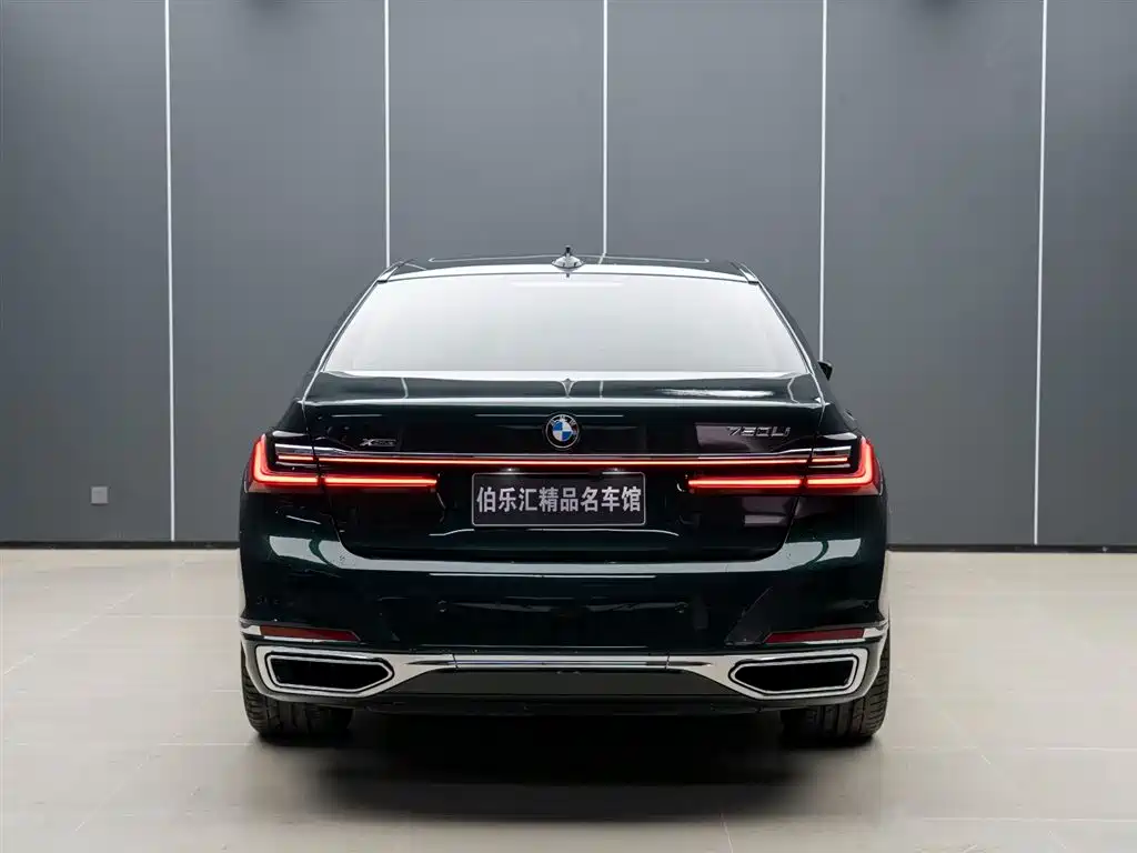 BMW 7 Series 2021 — фото 6