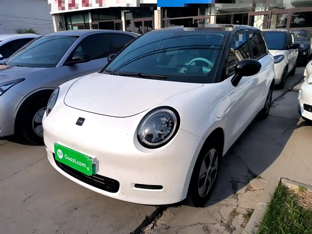 Yiwei 3 2025