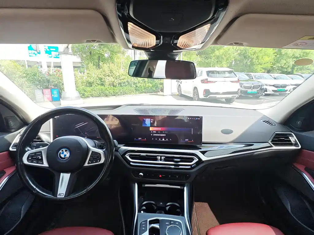 BMW i3 2024 — фото 10
