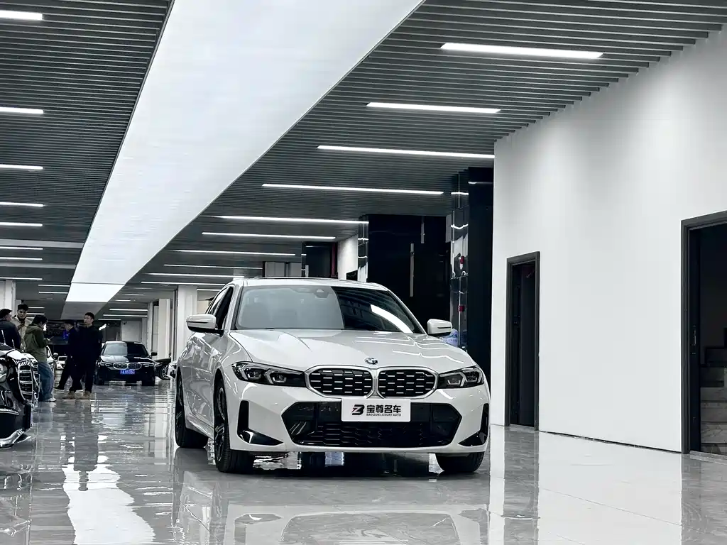 BMW 3 Series 2024