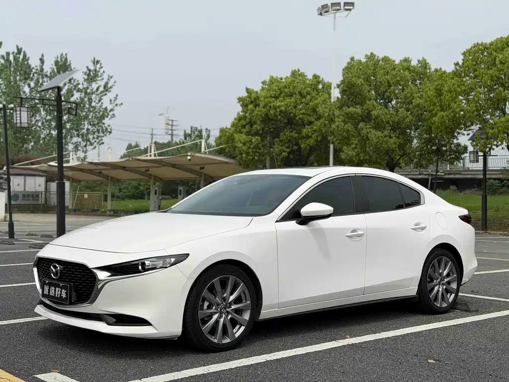 Mazda 3 Angkesela 2020