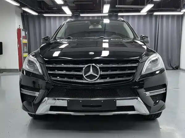 Mercedes-Benz M-Class 2012