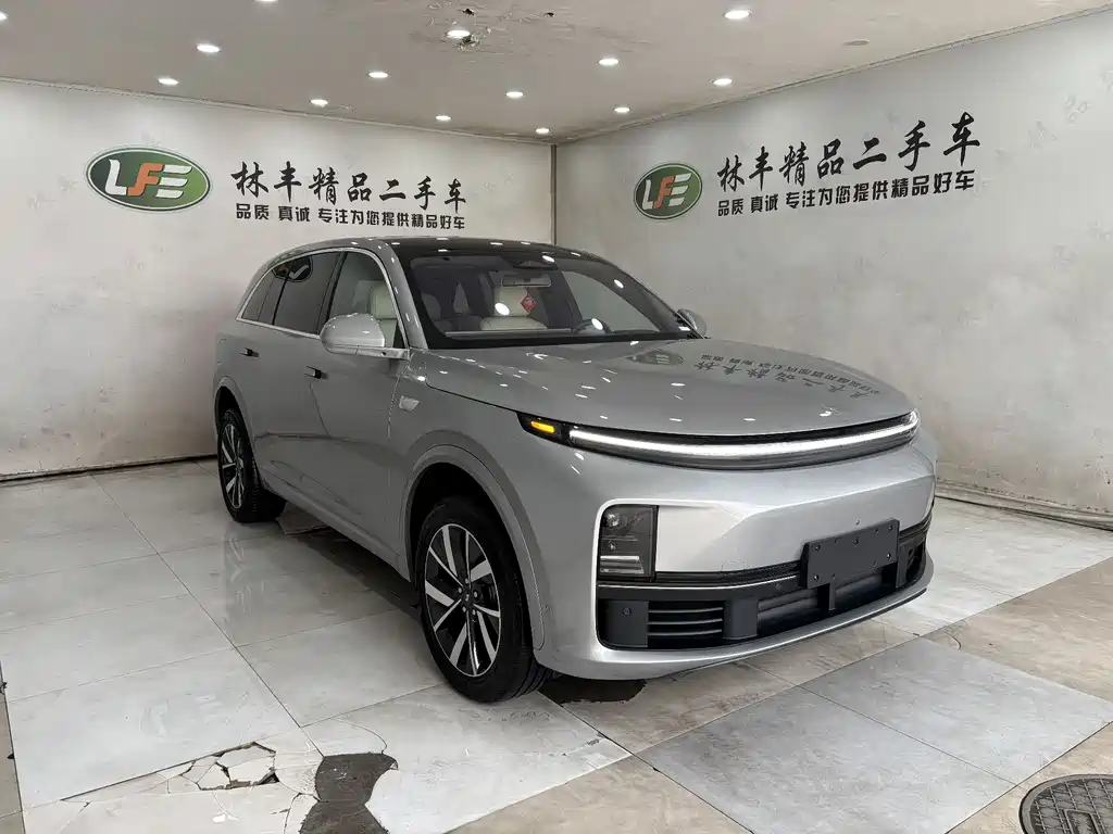 Li Auto Li L7 2024