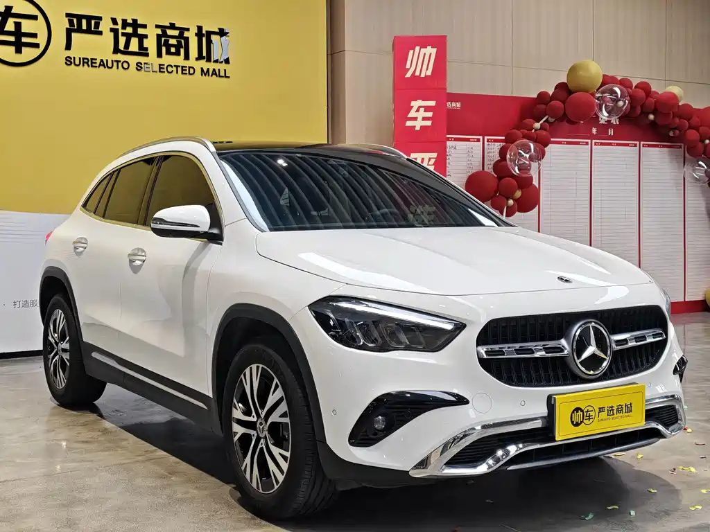 Mercedes-Benz GLA 2024 — фото 3