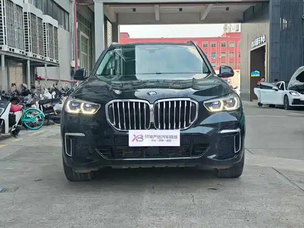 BMW X5 2023