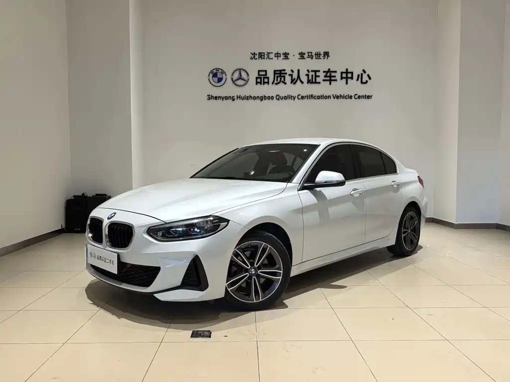 BMW 1 Series 2023 — фото 1