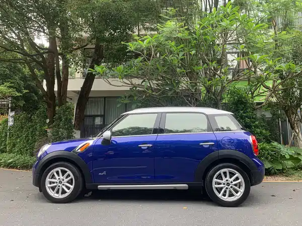 MINI Countryman 2014