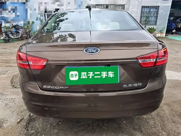 Ford Escort 2017