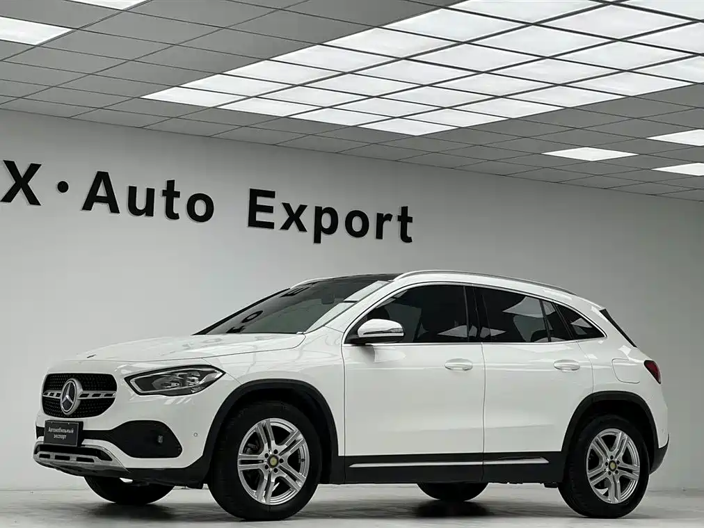 Mercedes-Benz GLA 2020