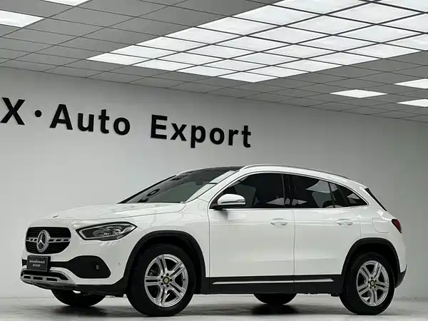 Mercedes-Benz GLA 2020
