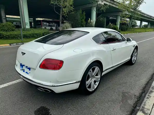 Bentley Continental 2012