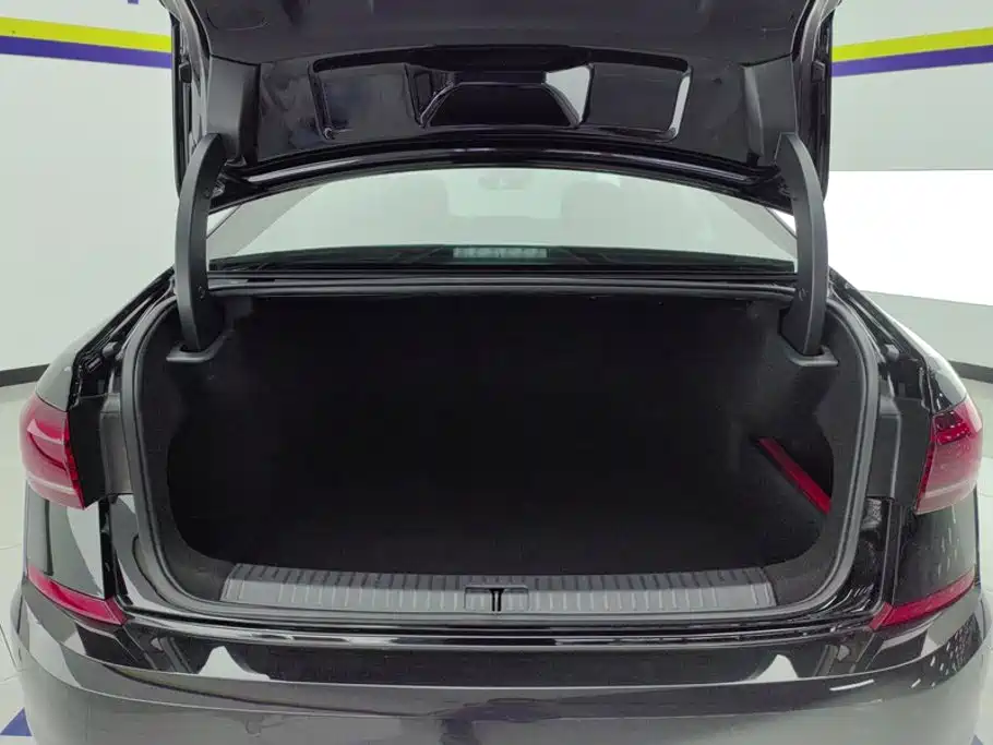 Volkswagen Passat 2024