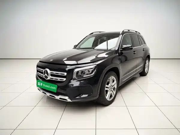 Mercedes-Benz GLB 2023
