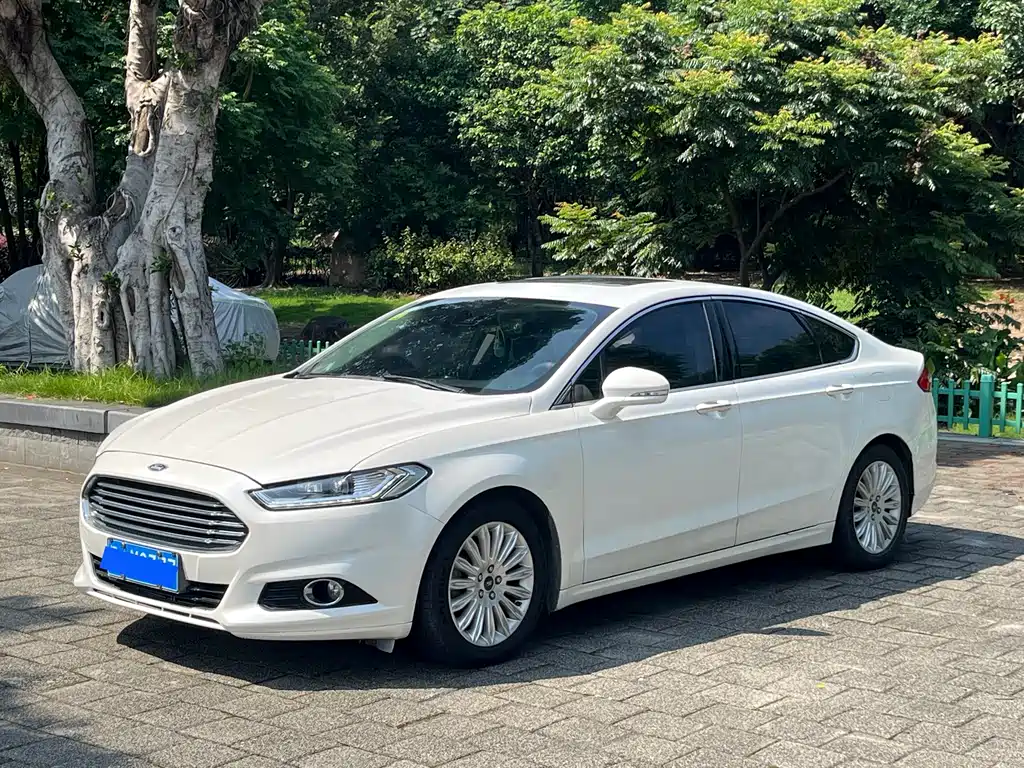 Ford Mondeo 2016 — фото 1