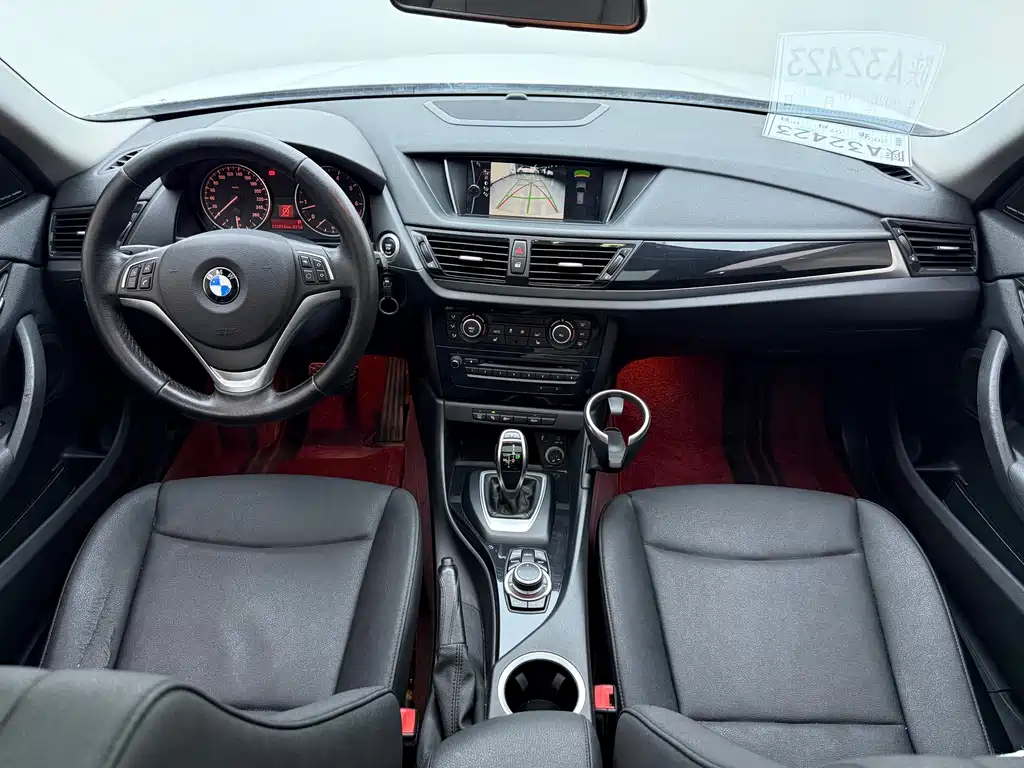 BMW X1 2015 — фото 10