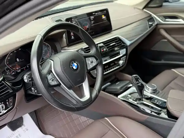 BMW 5 Series 2024
